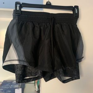 Champion Women’s XS running shorts brand new
